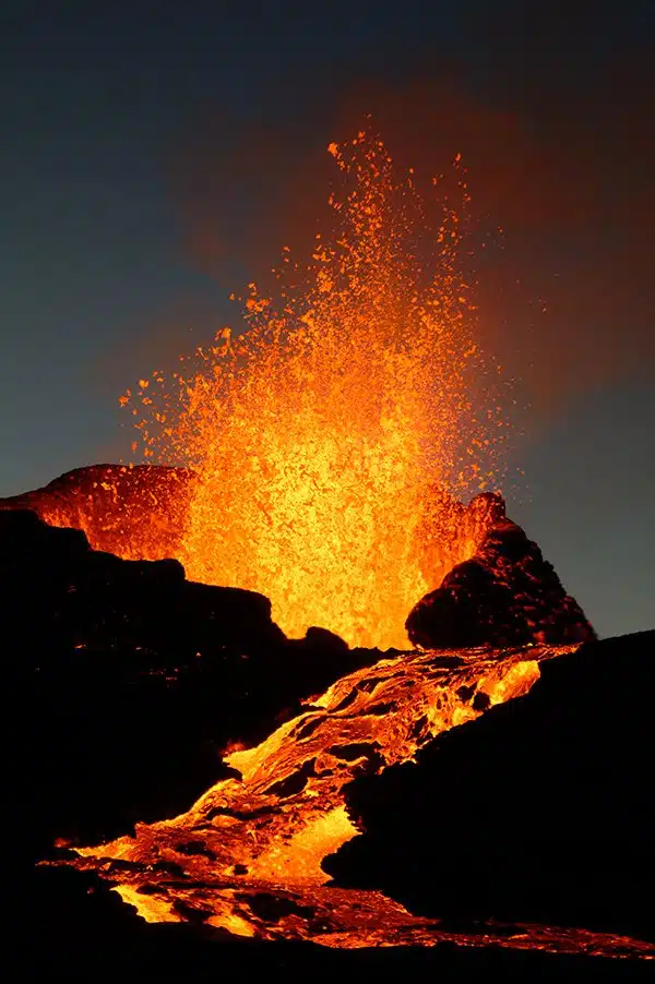 Piton de la Fournaise — Le volcan actif, incontournable